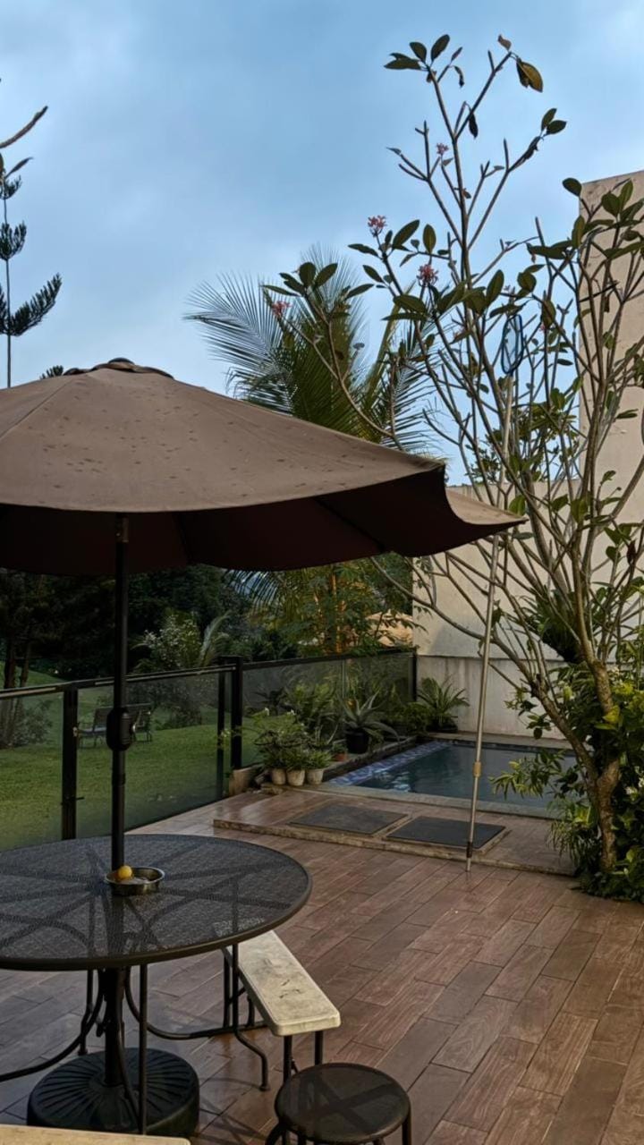 Garden, Swimming pool