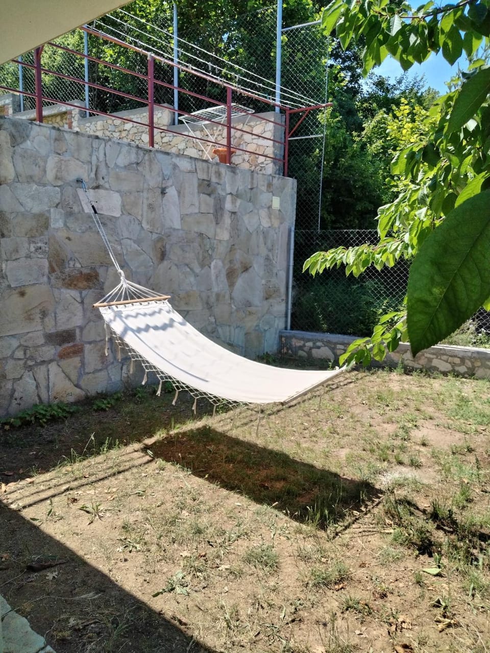 Day, Garden