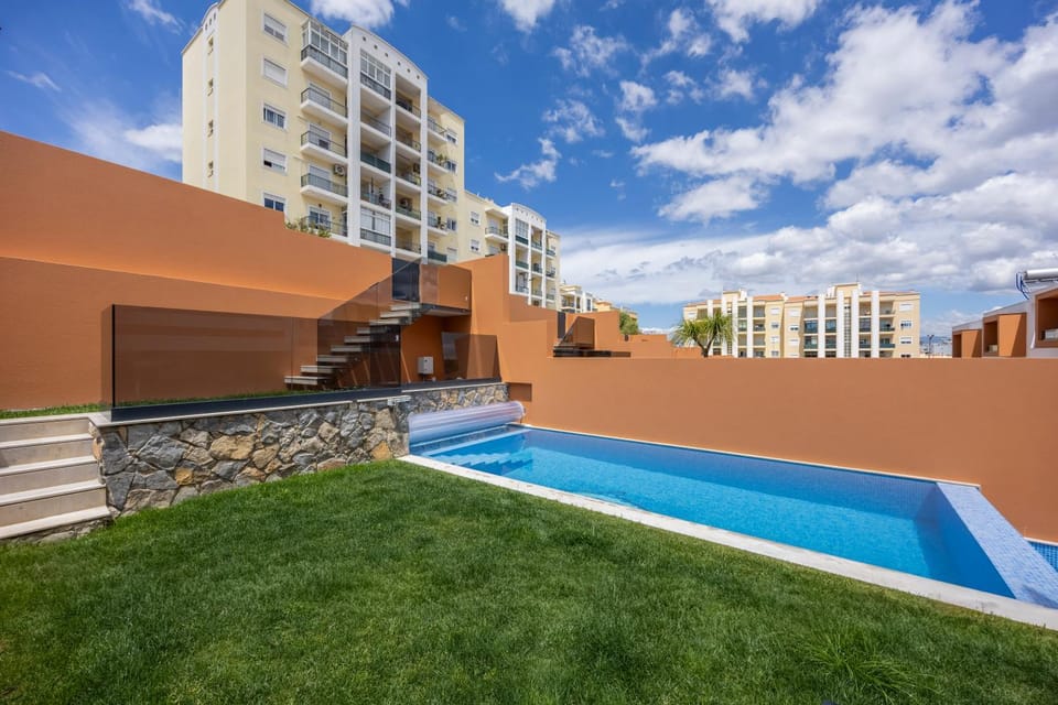 Amazing V3 Portimão com piscina Novo Villa in Portimao