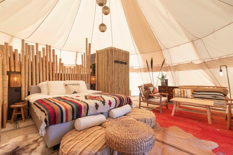 Tipi Bo Deluxe bij Logie Marie Luxury tent in Zeeland, Netherlands