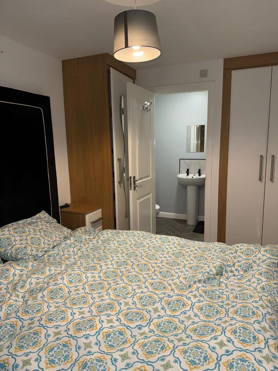 Masco Guest House Apartment in Rochdale
