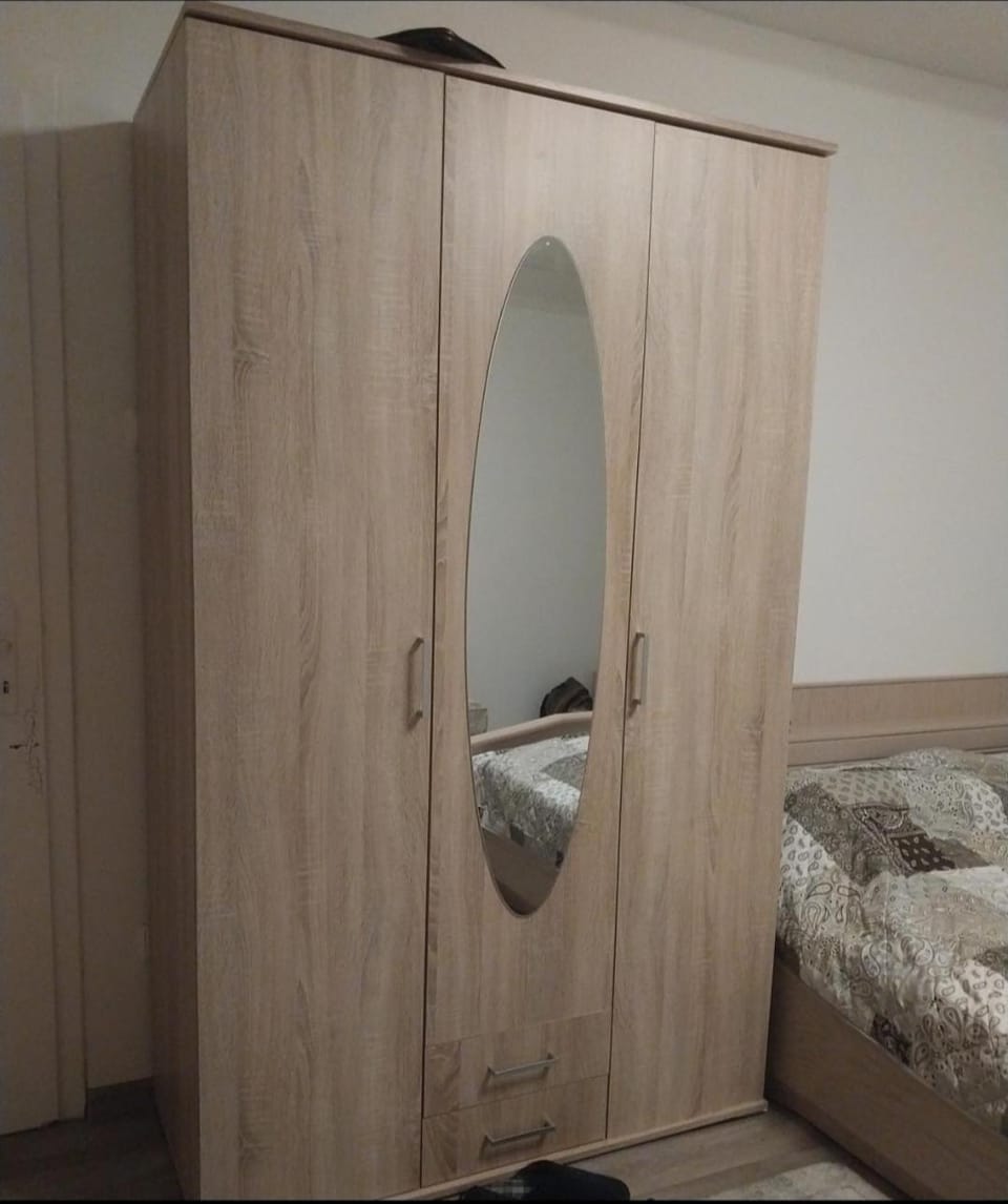 wardrobe