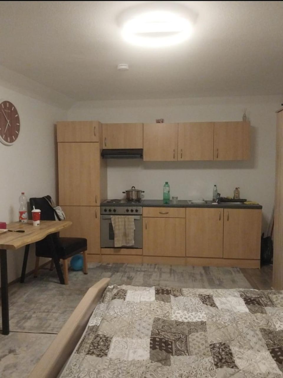 Kitchen or kitchenette, oven, stove