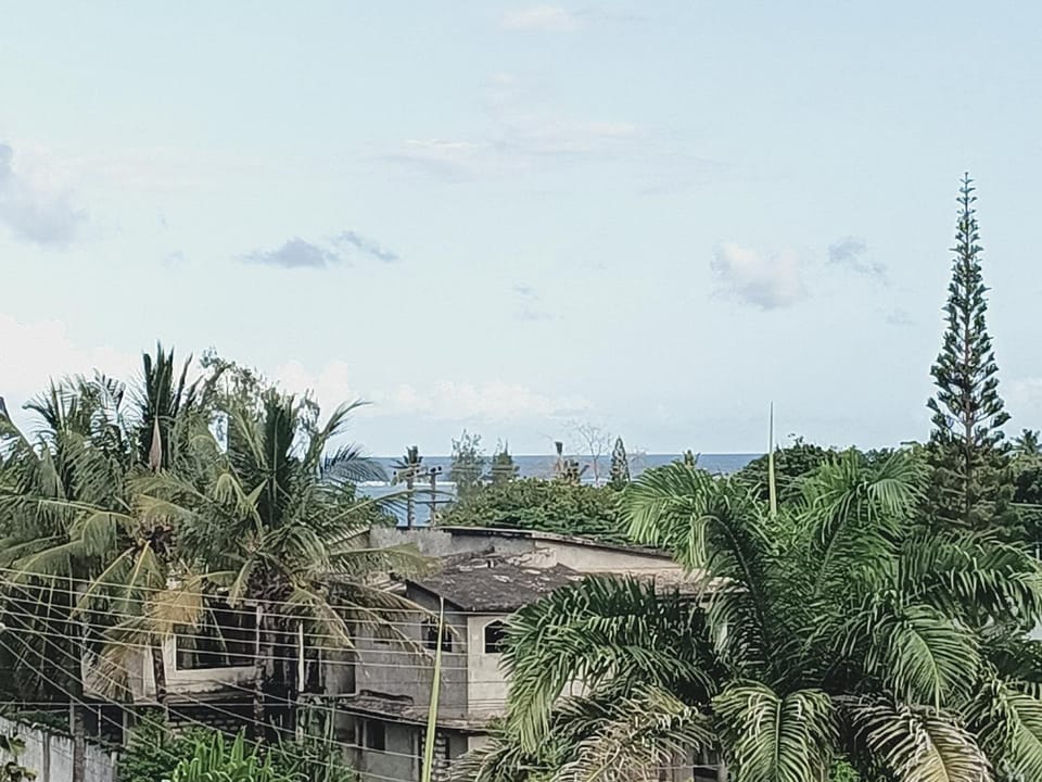 Apartment Bamburi Beach opposite Musaree Apartment in Mombasa County