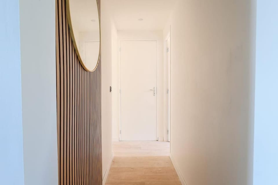L'Escale Élégante Design, Comfort & Quiet Apartment in Amiens
