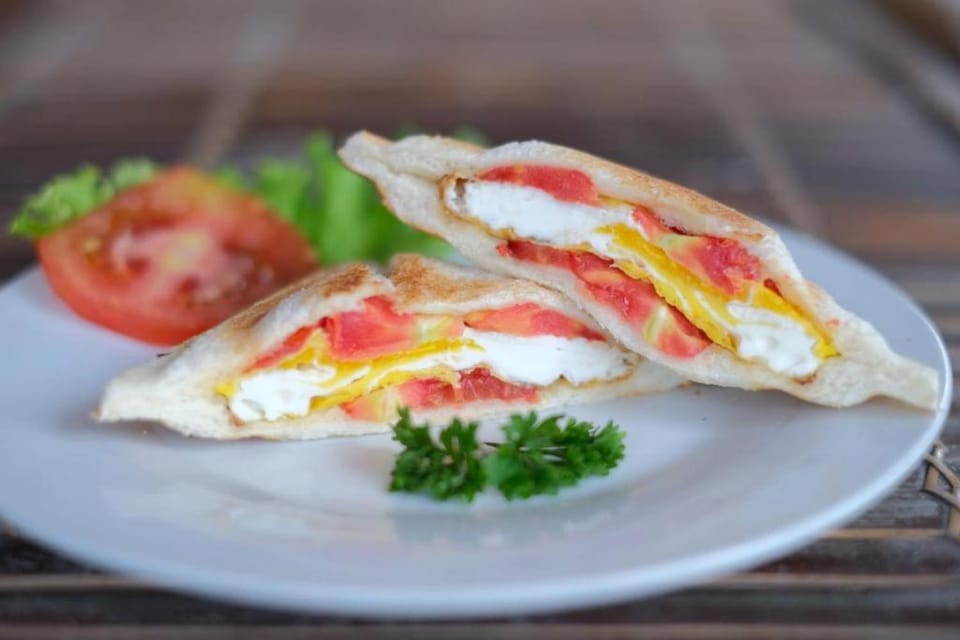 made house Bed and Breakfast in Ubud