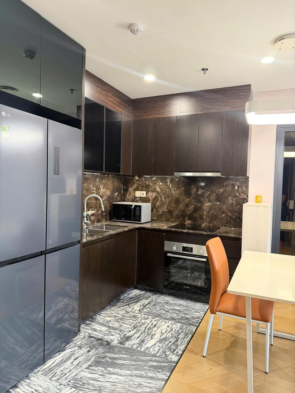 Lumiere Thao Dien Apartment - By An Golf & Stay Apartment in Ho Chi Minh City