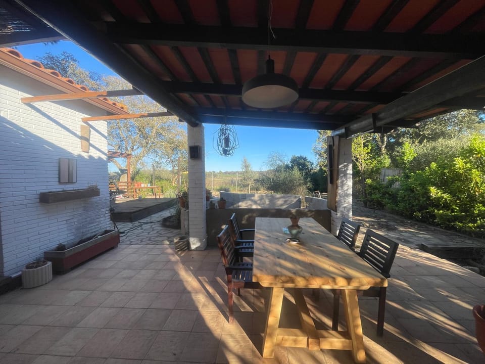 Private room and shared kitchen in vintage caravan Countryside views Bed and Breakfast in Selva