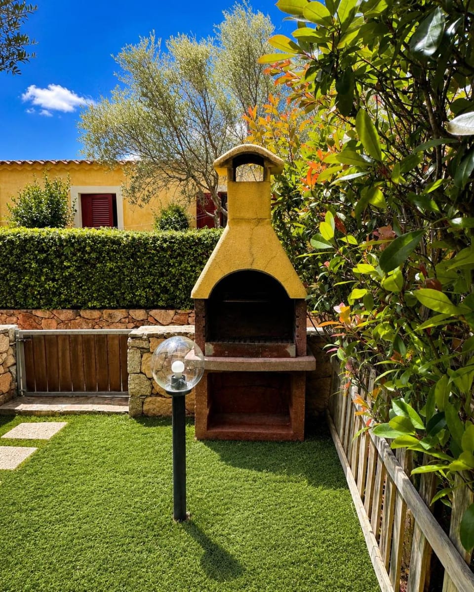 BBQ facilities, Garden