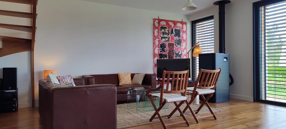 TV and multimedia, Living room, internet