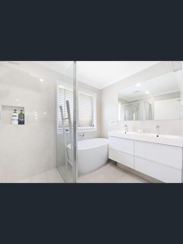 Dream World Mungana Happy Home House in Upper Coomera
