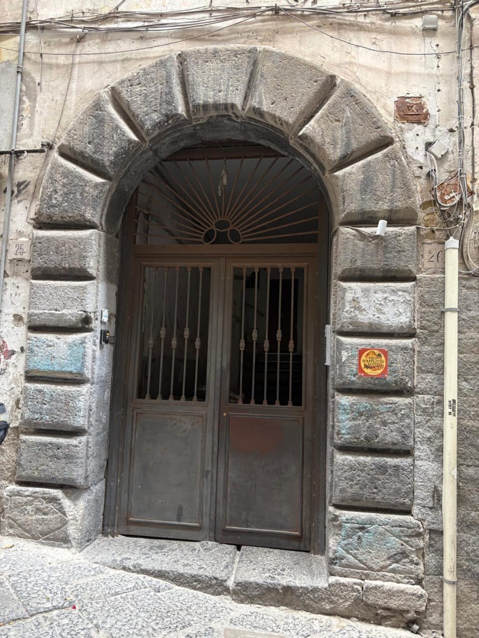 Facade/entrance