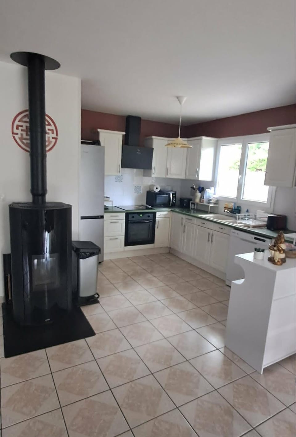 Kitchen or kitchenette, kitchen
