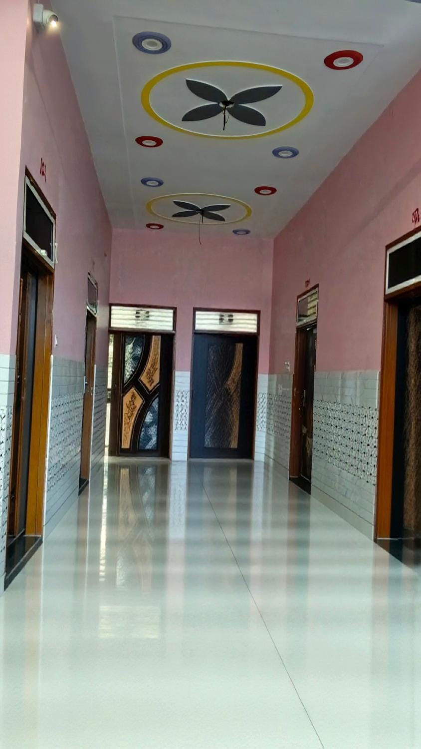 Rukmani Dham Hotel & guest house Bed and Breakfast in Uttar Pradesh