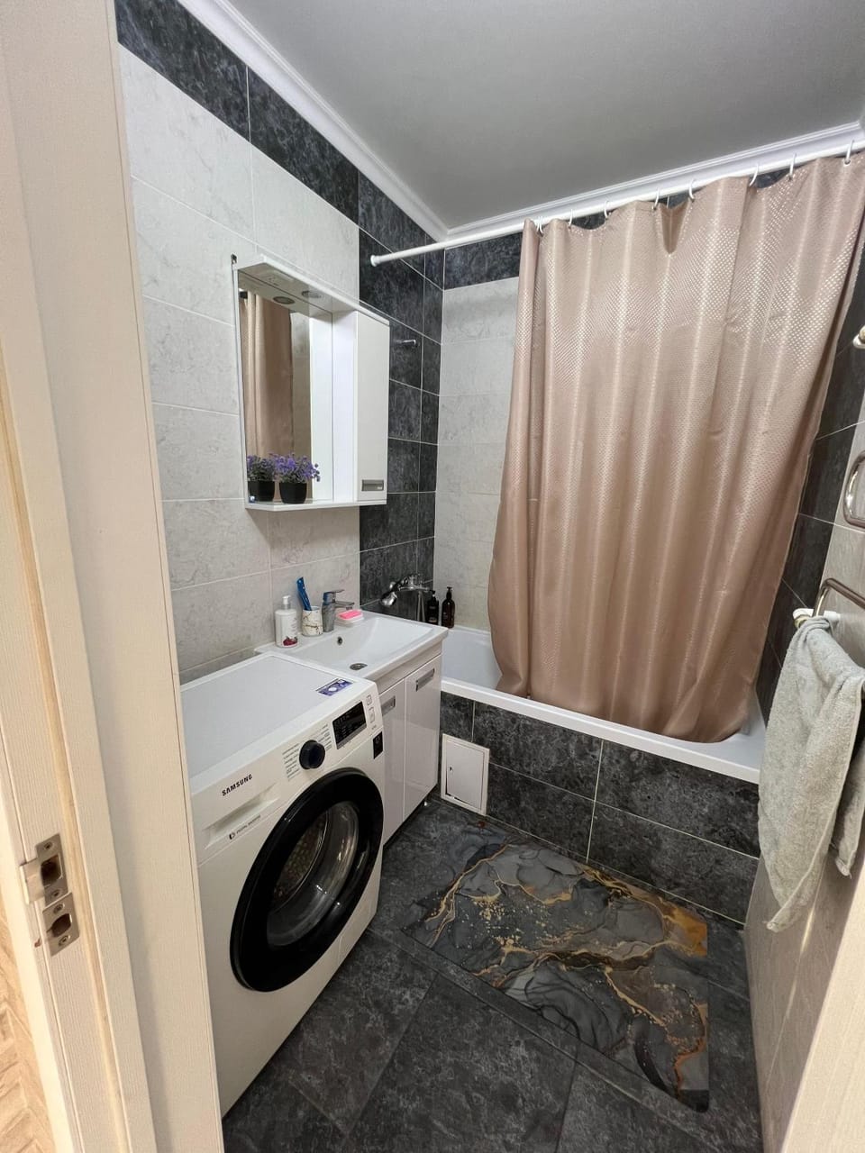 1 комн Квартира 8 Apartment in Kazakhstan