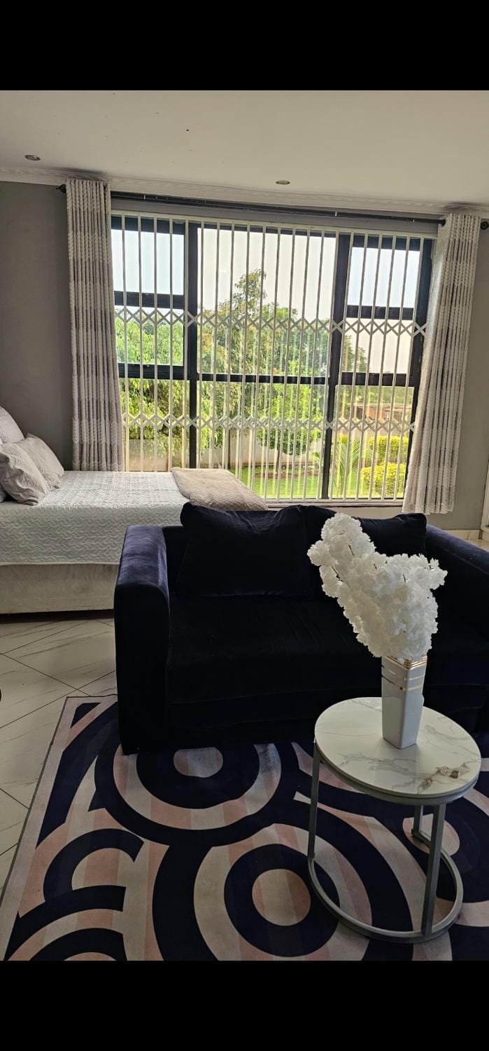 Brooke Vybes Bed and Breakfast in Harare