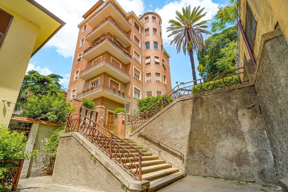 Al Castello-5Terre-Near the station-AC Apartment in La Spezia