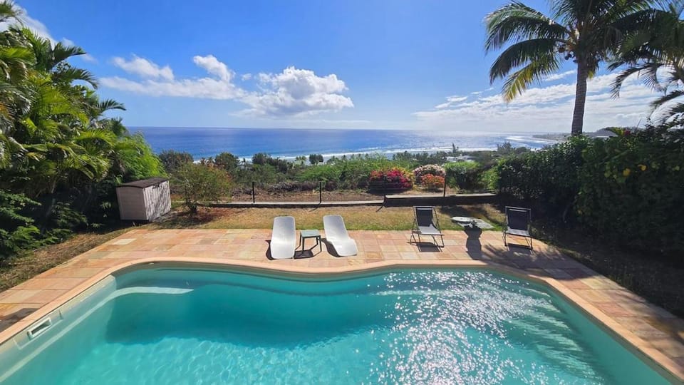 Pool view, Sea view, Swimming pool