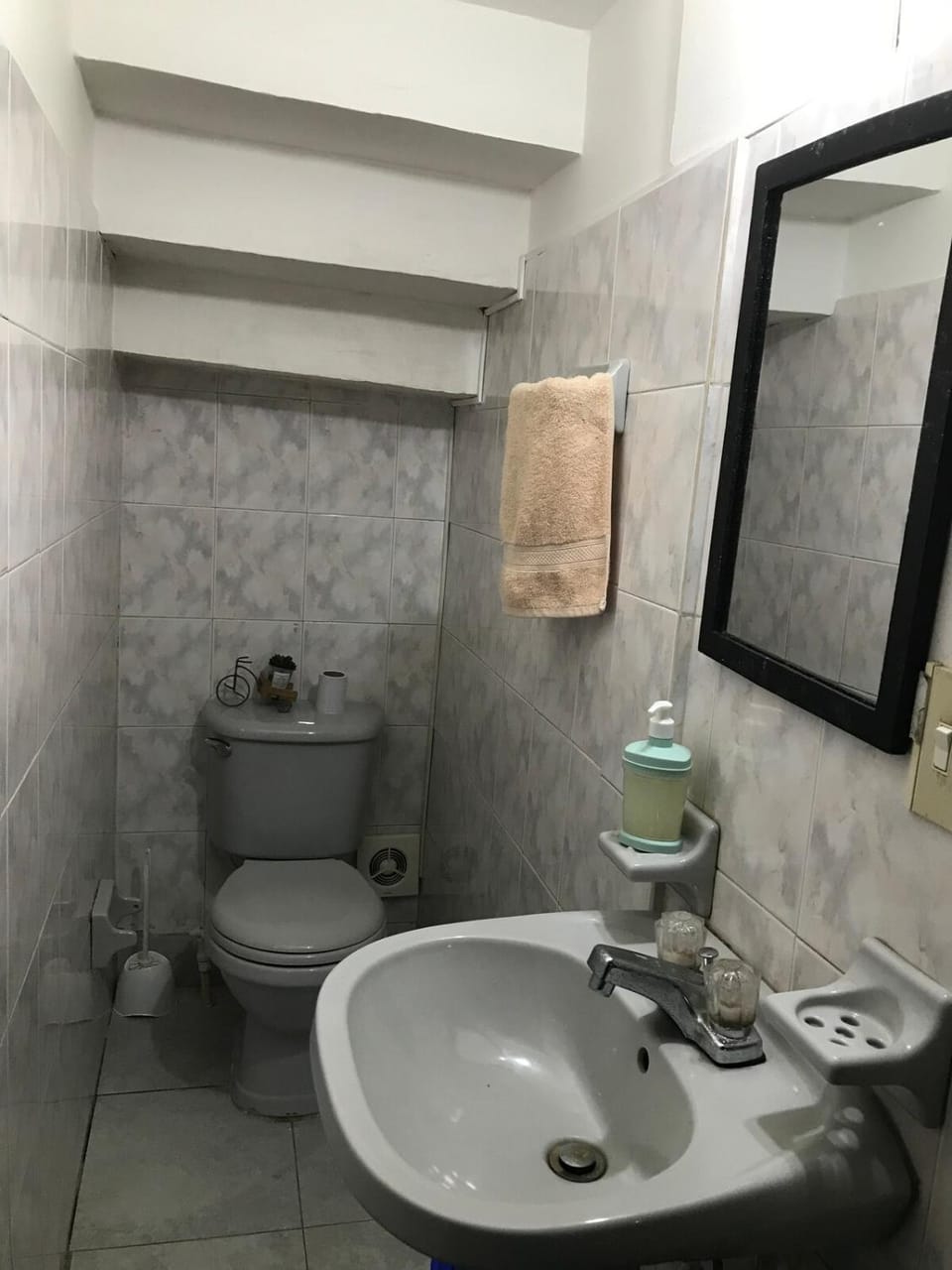 Bathroom, Living room