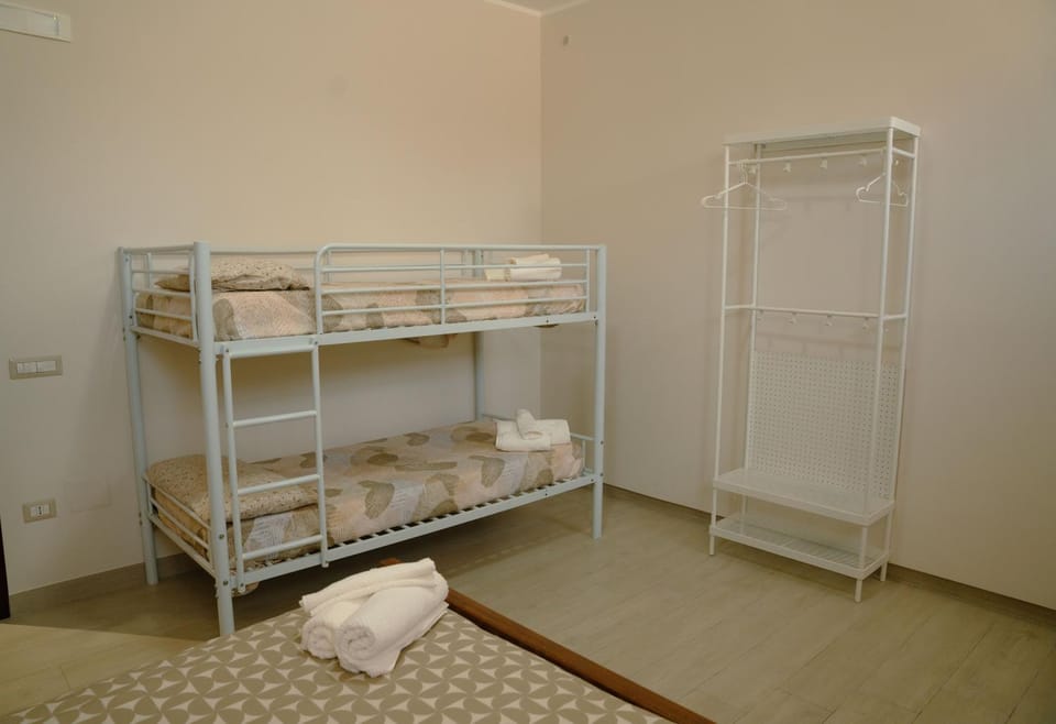 bunk bed