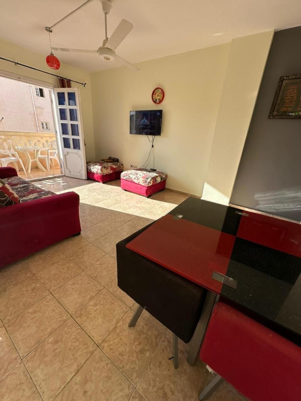 للإيجار بمارسيليا بيتش1 شاليه دور اول علوي Apartment in Egypt