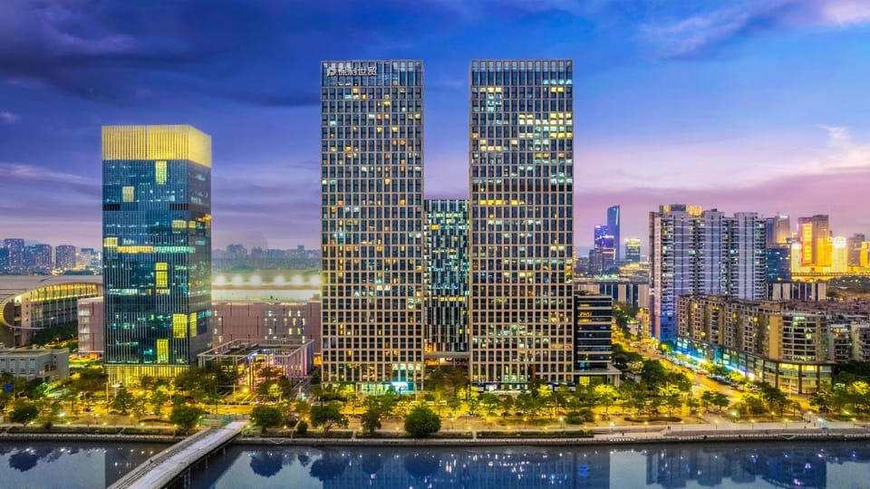 Property building, Nearby landmark, City view