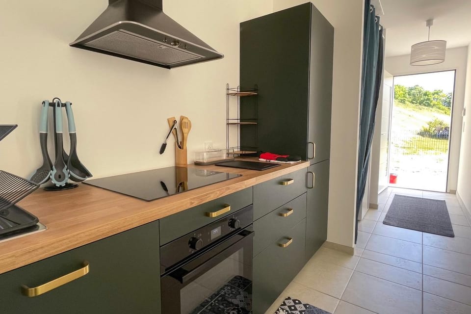 Kitchen or kitchenette, stove