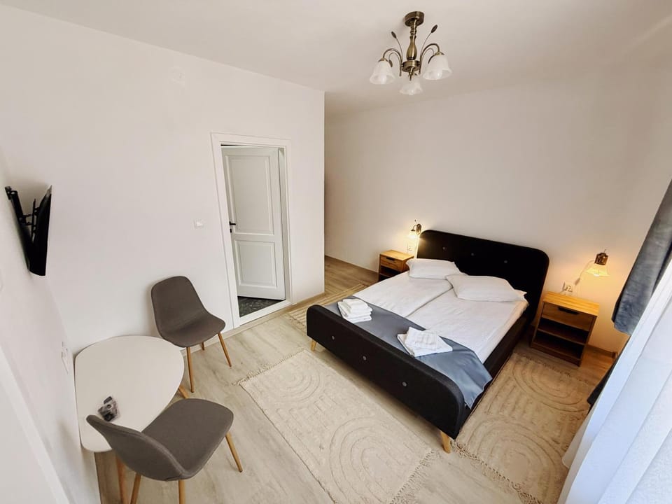 Casa ZUGO Bed and Breakfast in Romania