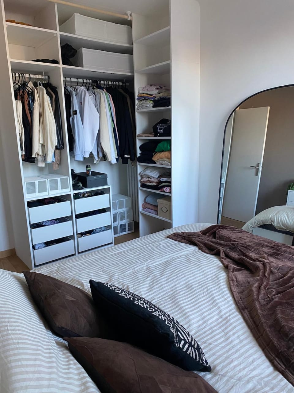 Bright, quiet apartment, 15 min from Paris Apartment in Île-de-France