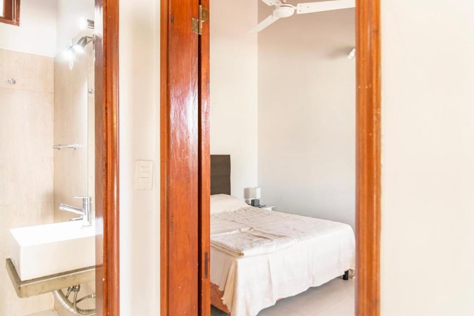 Rincón del Sol, country charm in the middle of the capital House in Asunción