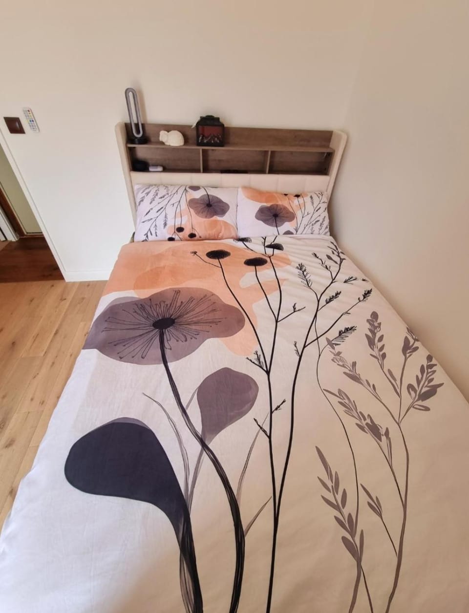 Grande chambre à 20 minutes de Paris 15 minutes de la Defense Vacation rental in Sartrouville