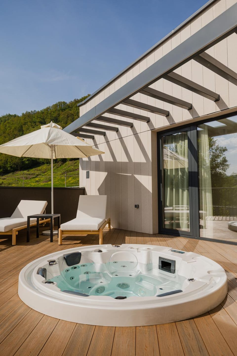Hot Tub, Balcony/Terrace