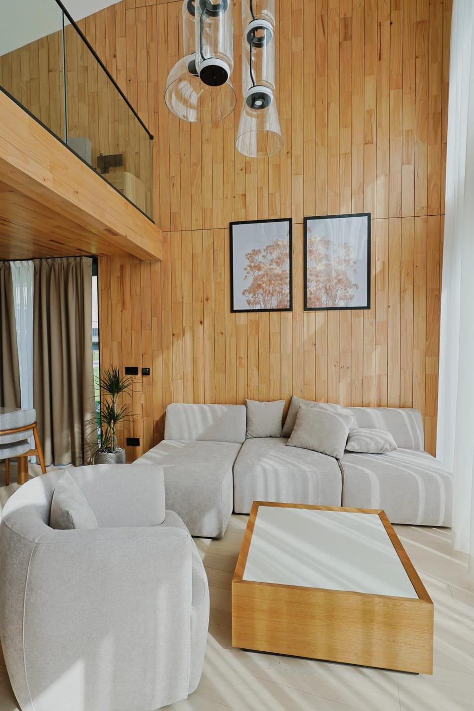 Living room, Seating area