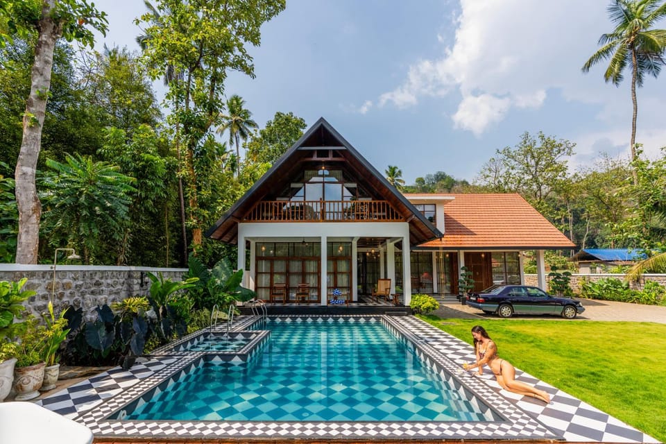 Property building, Swimming pool