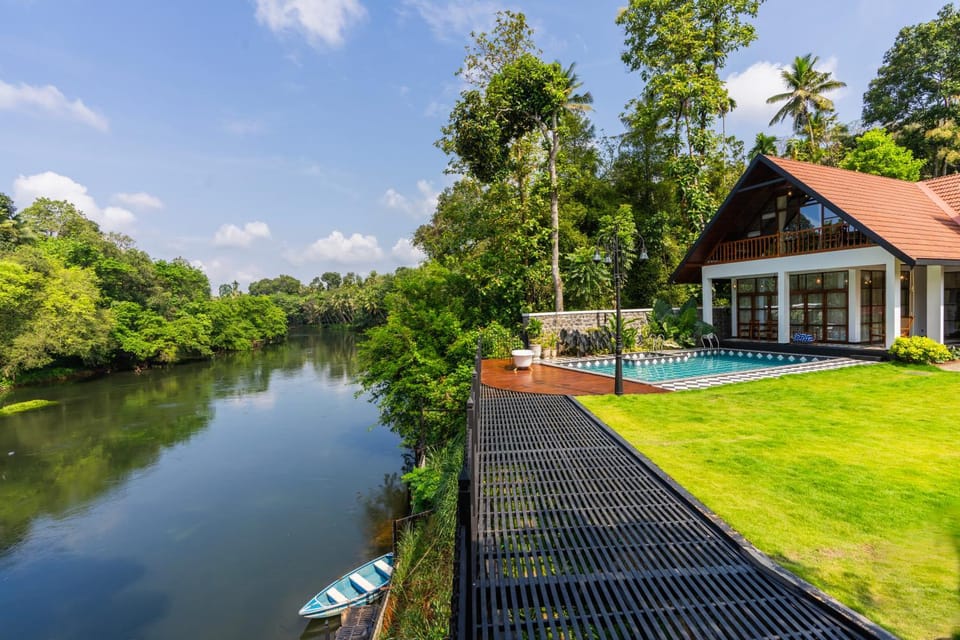 Garden, River view, Swimming pool, Swimming pool