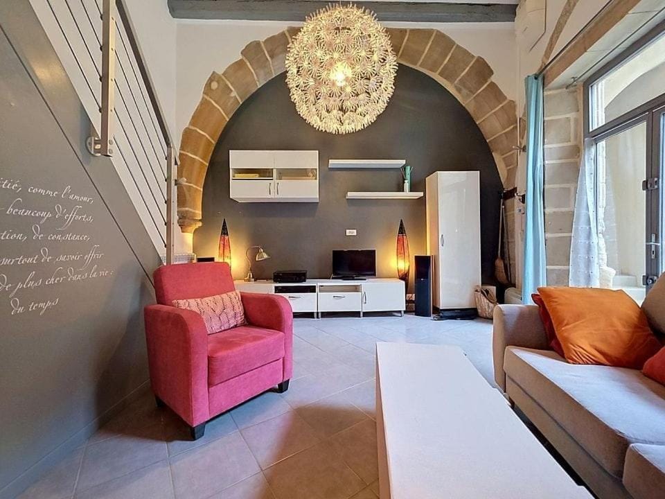 Le Balais - Appartement de caractère Hypercentre Apartment in Valence