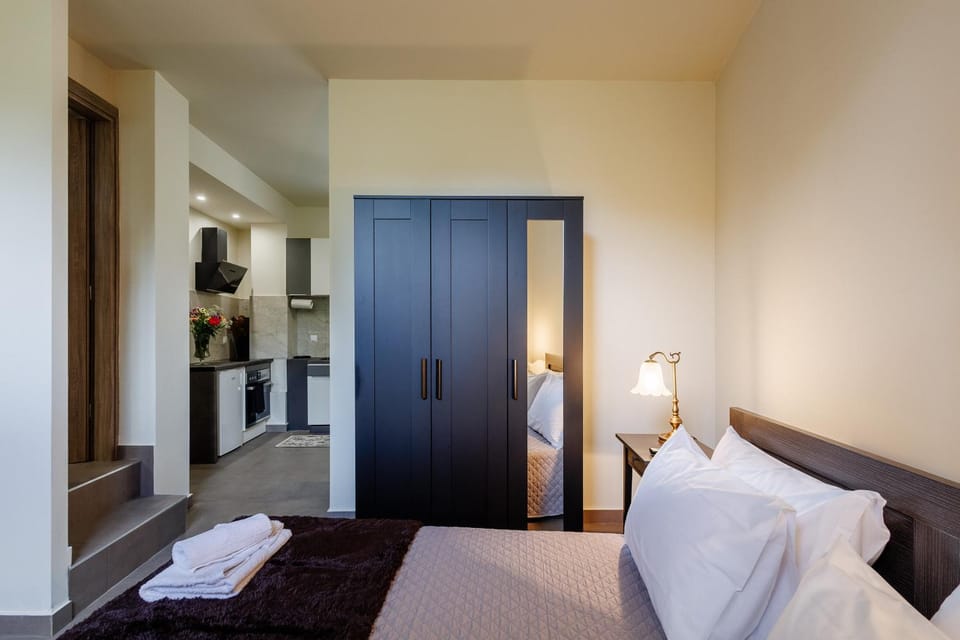 Olive and Sea Suites Apartment in Messenia