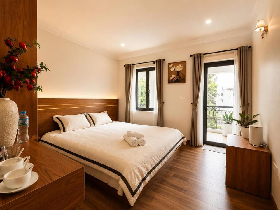 SaPa PAPA - Architect's Hidden Sanctuary - Only 4 rooms hidden in a secret botanical garden - 3 minutes from Sapa Station - Privacy & Privilege for stylish insiders Vacation rental in Laos