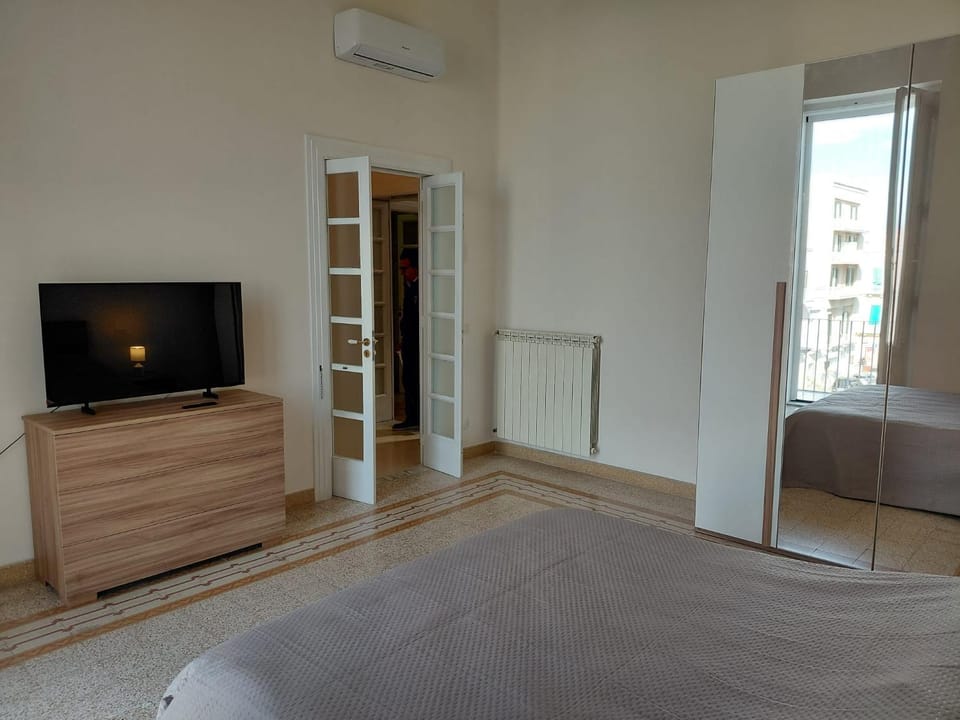 Dimora Donna Carmela - Vista Piazza Apartment in Apulia