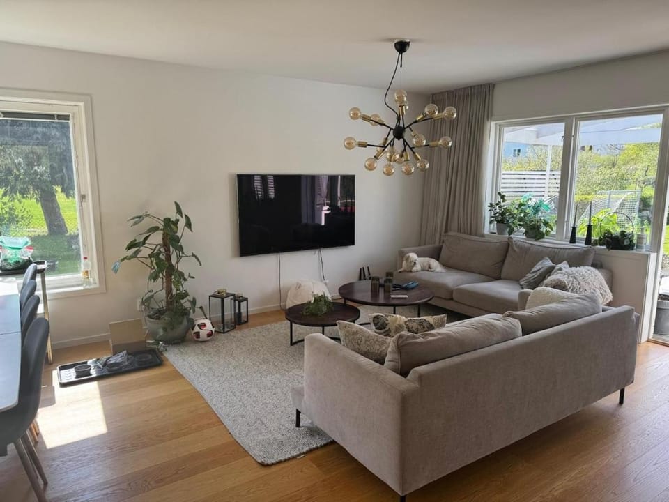 Villa near Stockholm City with a pool Villa in Stockholm