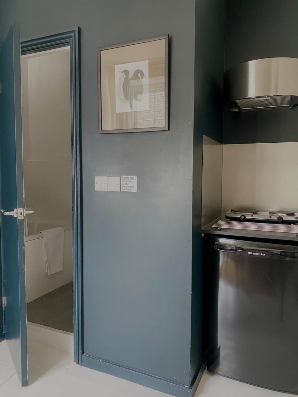 The Art Room Quay St Studios Apartment in Cardigan