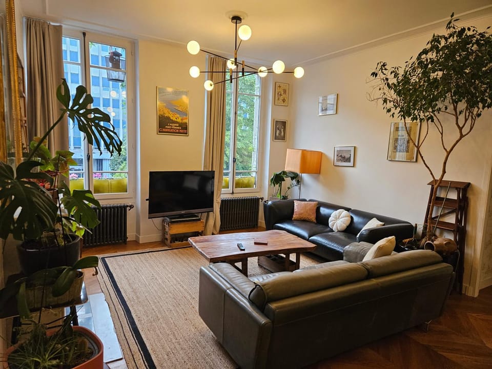 TV and multimedia, Living room