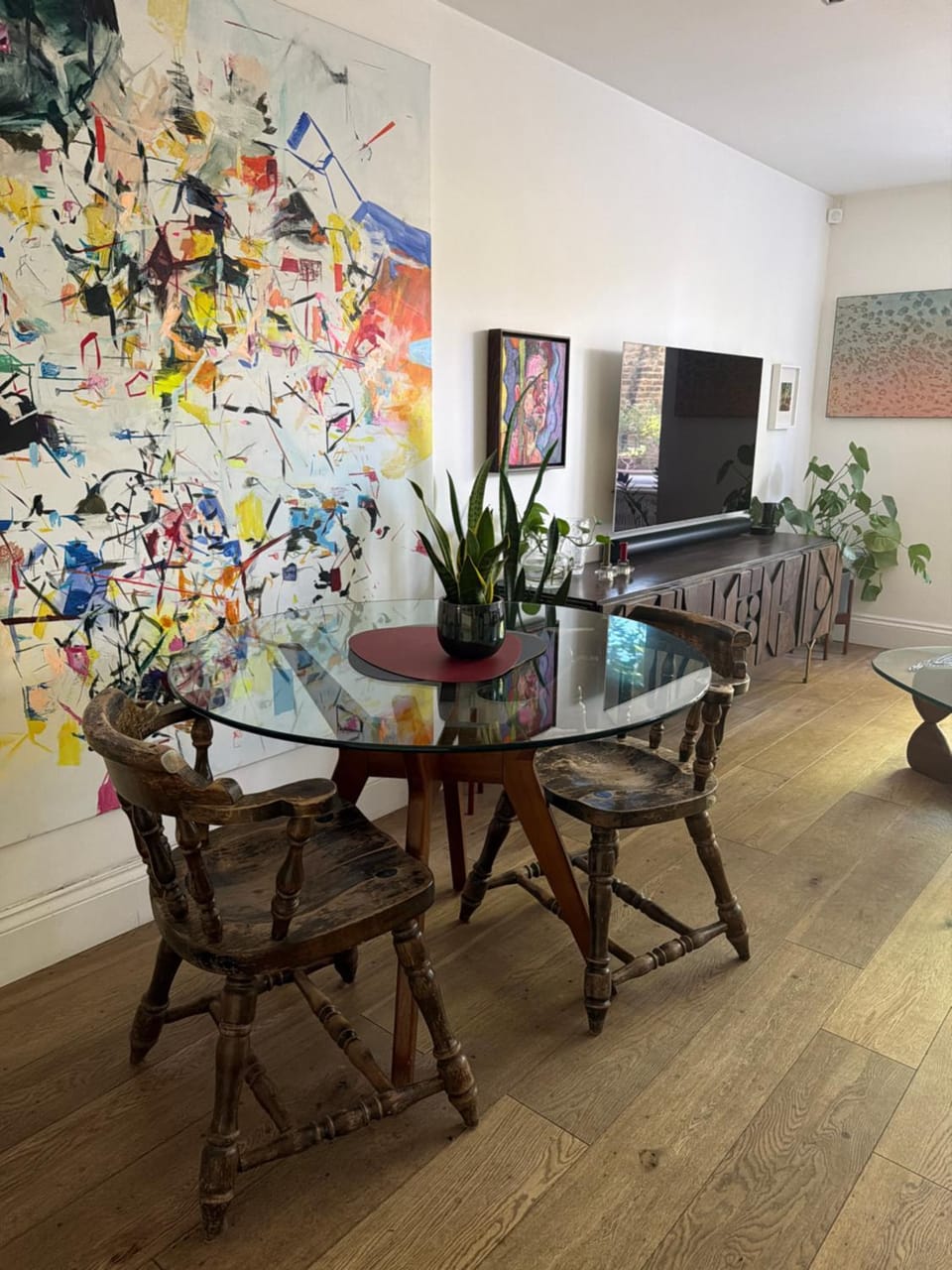 TV and multimedia, Living room, Seating area, Dining area, Evening entertainment