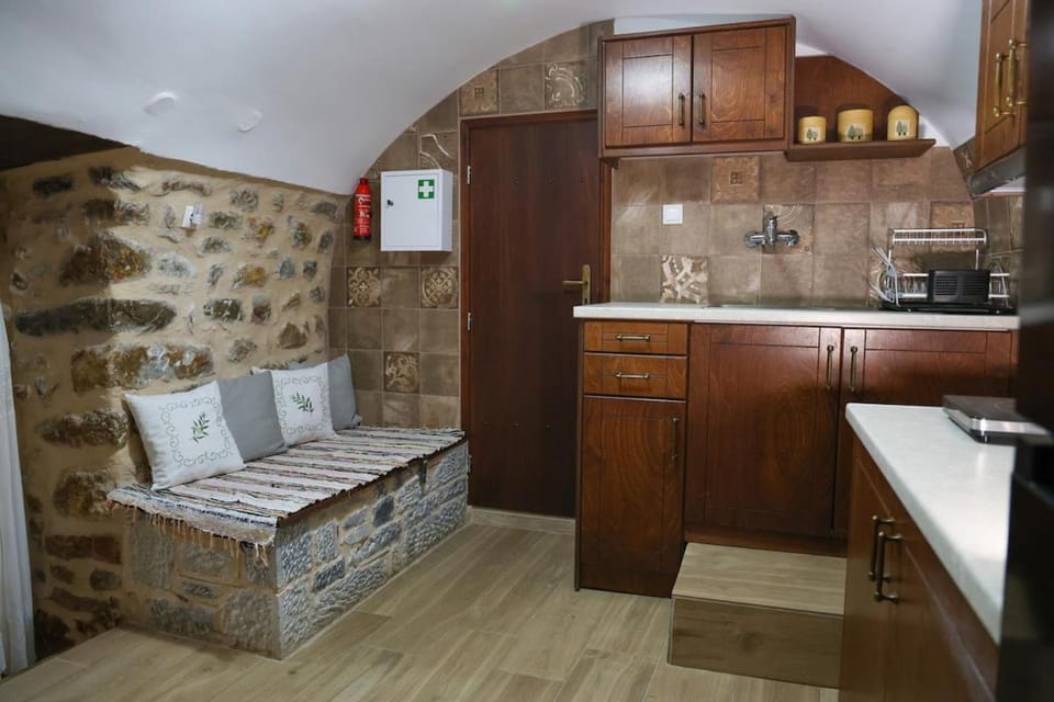 Stratis Tower Since 1892 Apartment in Messenia