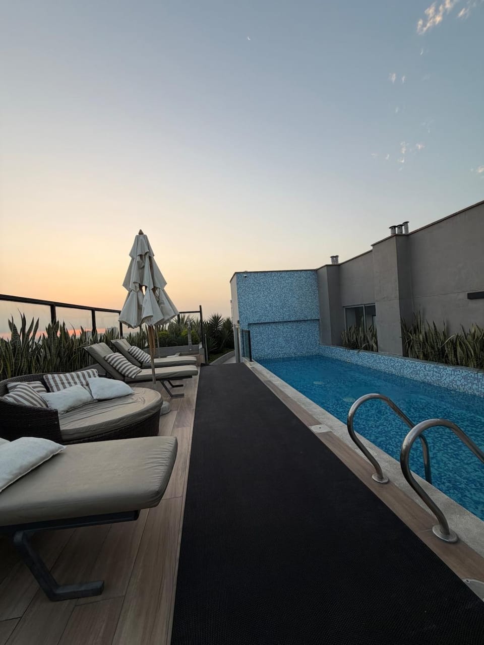 Downtown premium suite with city view Apartment in San Isidro