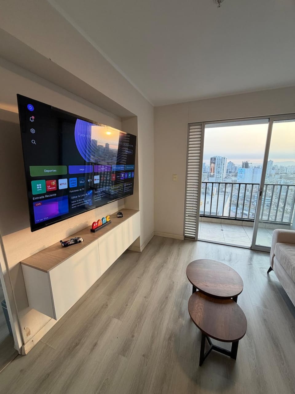 Downtown premium suite with city view Apartment in San Isidro