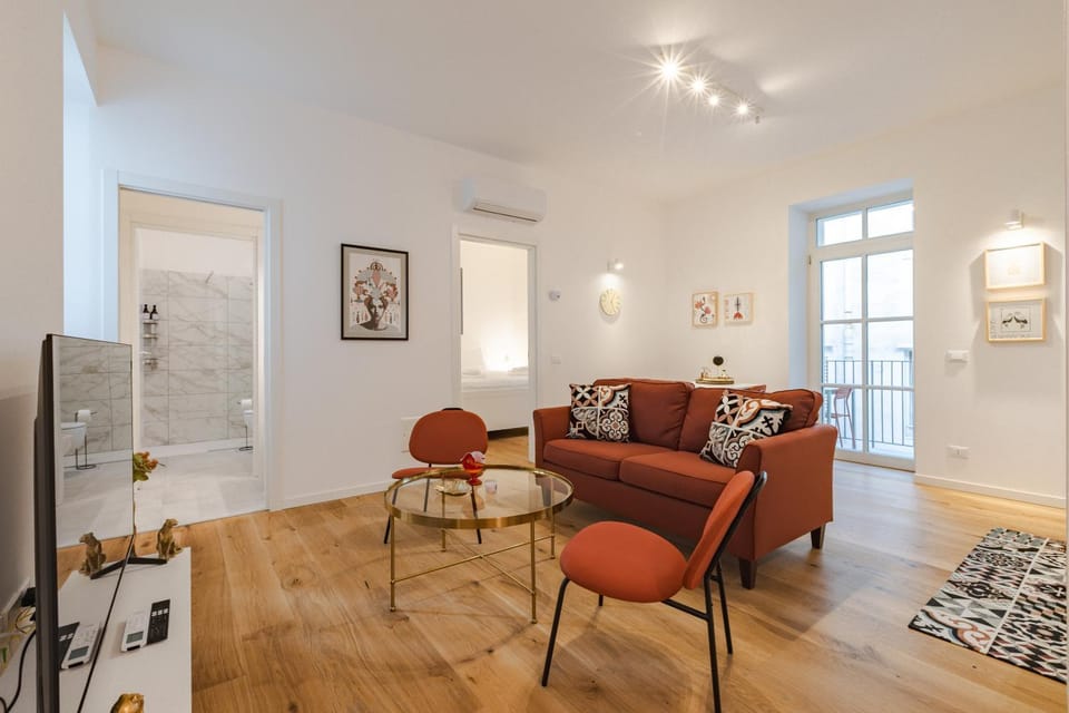 TV and multimedia, Living room, Seating area