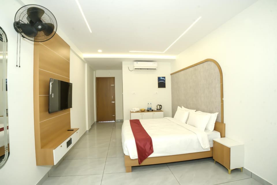 UK Plaza Hotel in Kerala