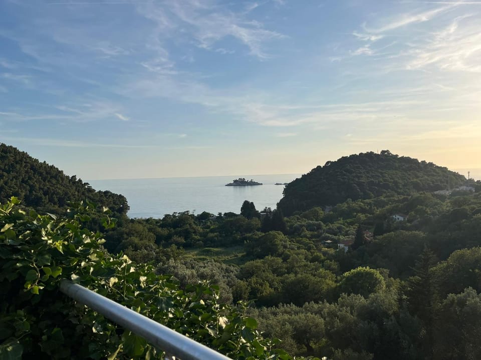 Stunning Sea View Apt with BBQ patio & Parking Apartment in Budva Municipality