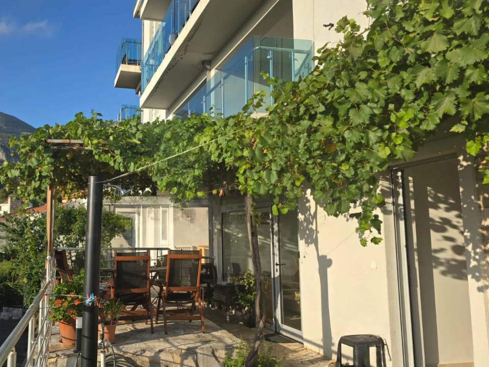 Patio, Patio, BBQ facilities, BBQ facilities, Mountain view, Mountain view, Sea view, Sea view